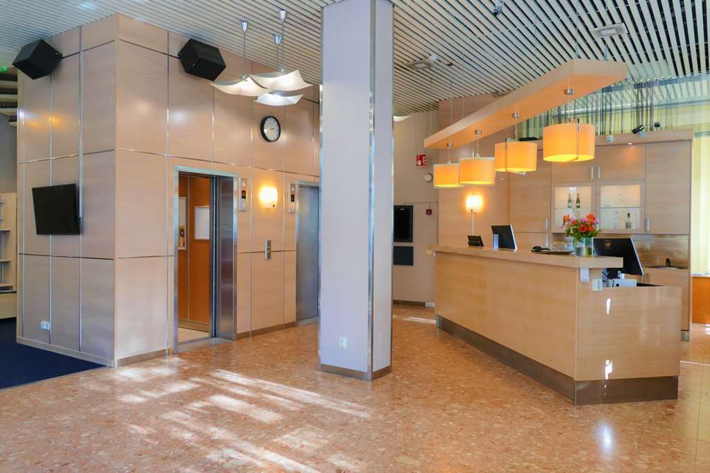 Hotel Bepop Пори Интериор снимка