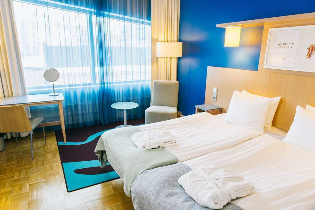 Hotel Bepop Пори Стая снимка