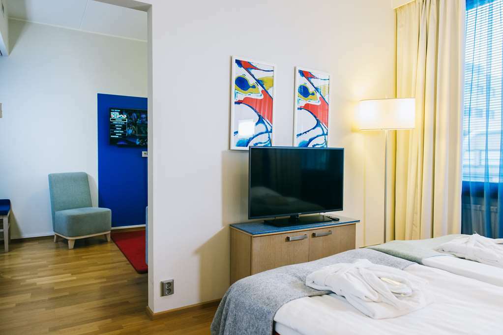 Hotel Bepop Пори Стая снимка