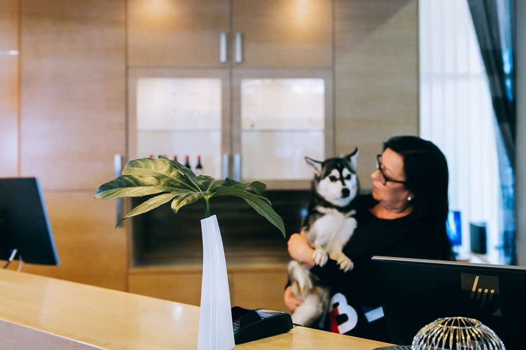 Hotel Bepop Пори Интериор снимка