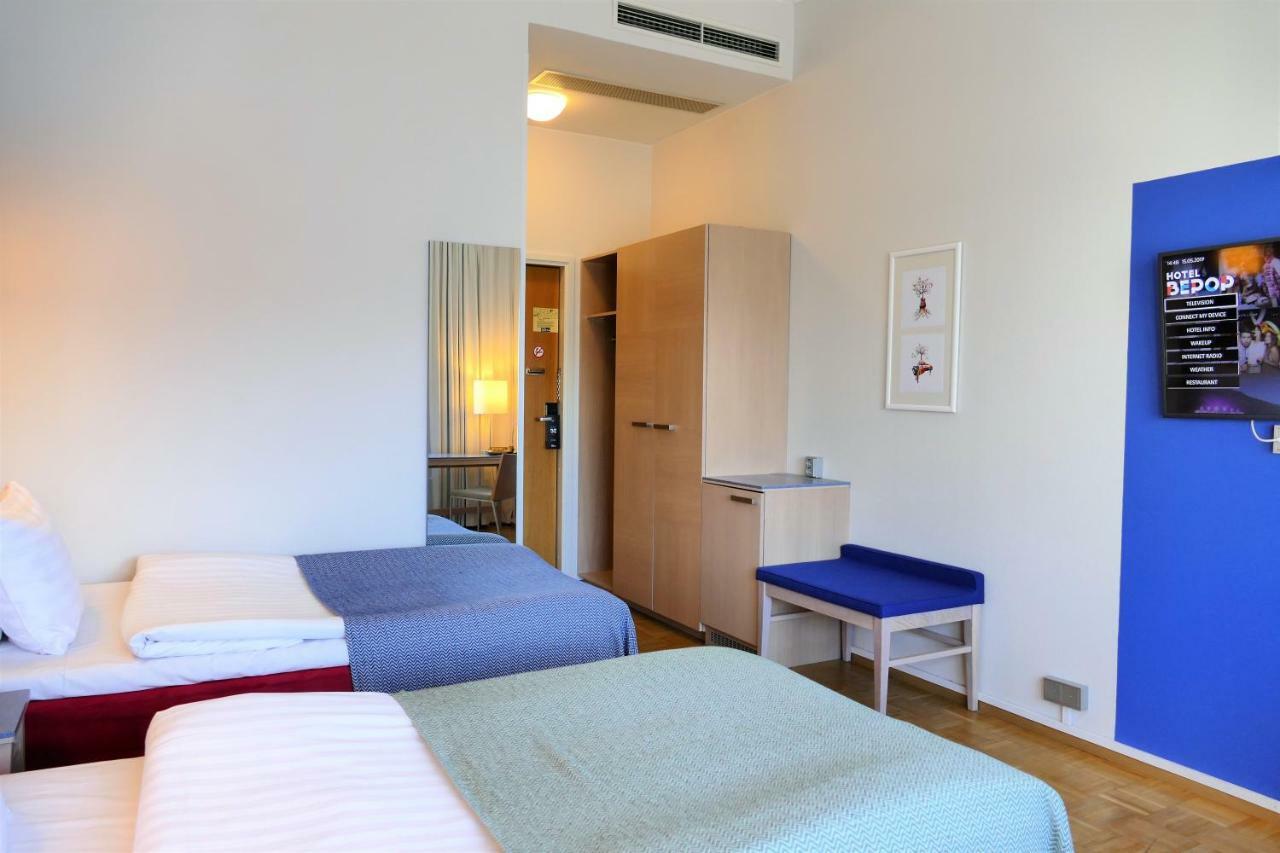 Hotel Bepop Пори Екстериор снимка